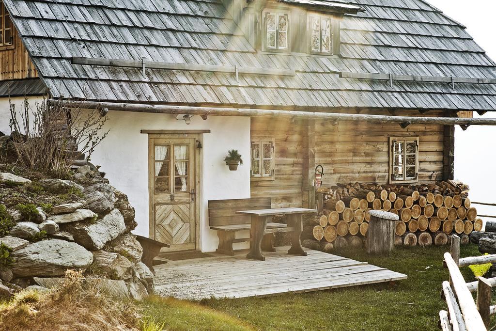 Отель Almdorf Seinerzeit Wiedweg Экстерьер фото