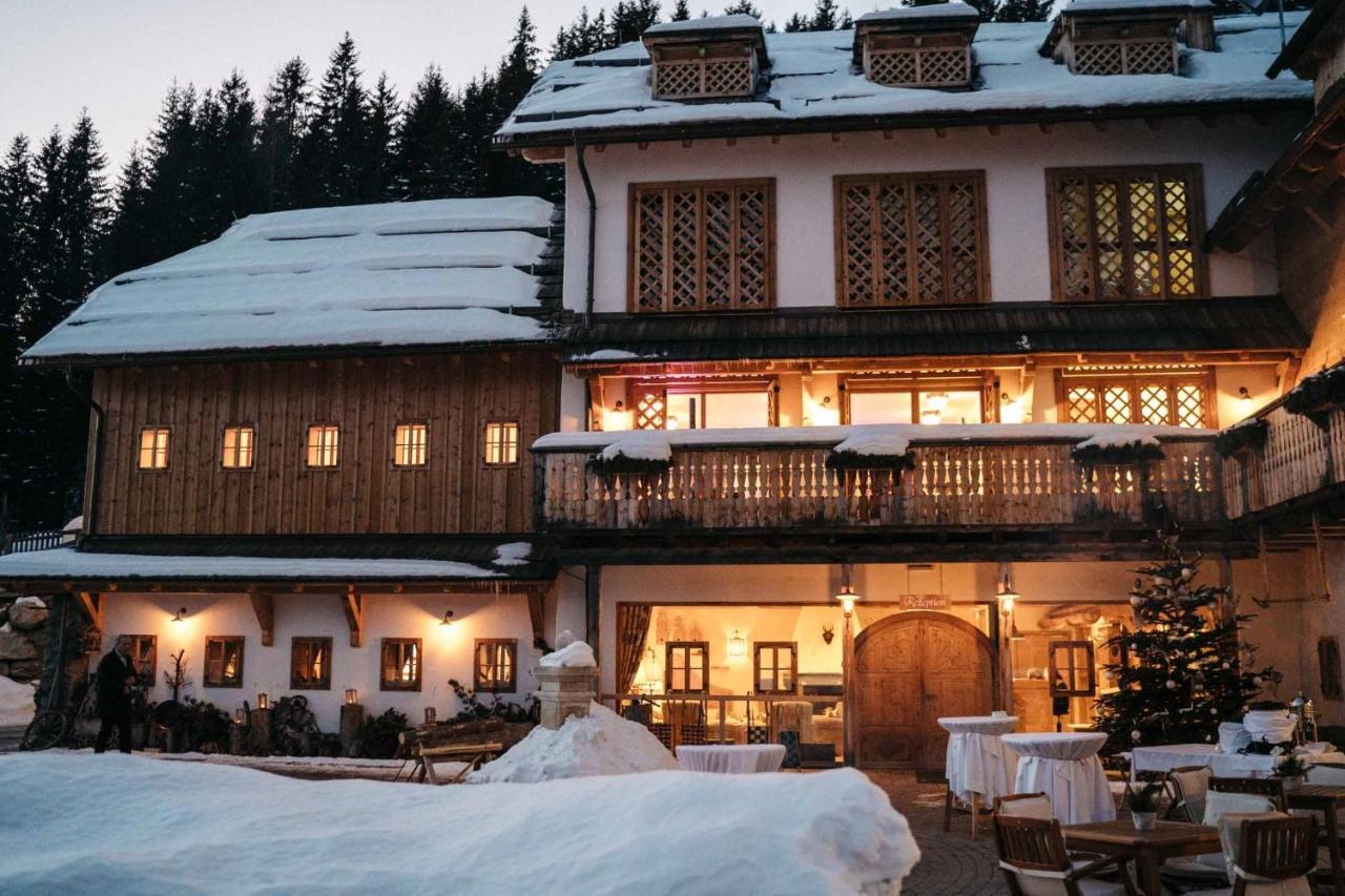Отель Almdorf Seinerzeit Wiedweg Экстерьер фото