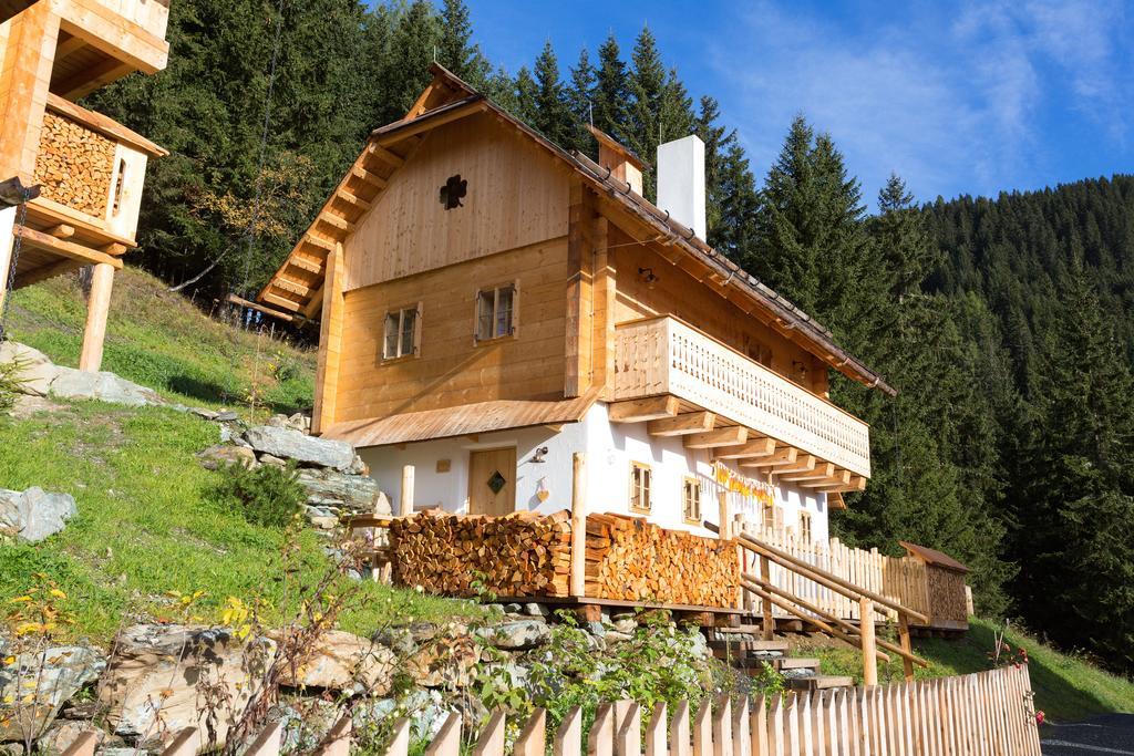 Отель Almdorf Seinerzeit Wiedweg Экстерьер фото
